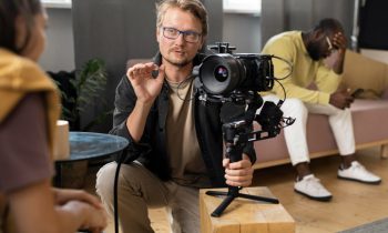 Monter en compétences dans l&rsquo;audiovisuel : pourquoi les pros ne font plus confiance aux cursus initiaux ?